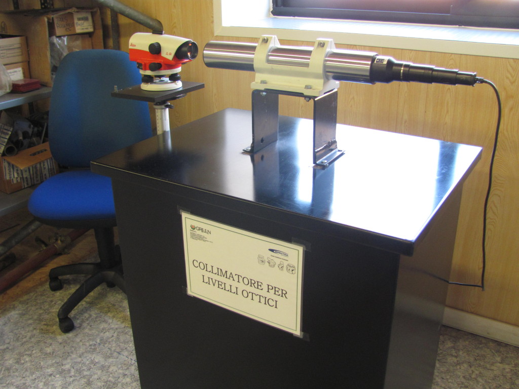 Collimatore per livelli ottici
